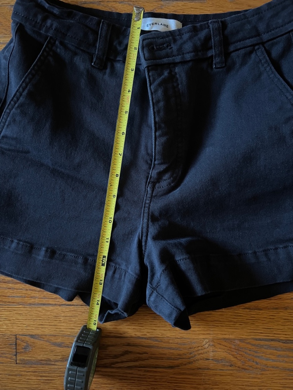 Everlane Black High-Waist Casual Shorts - Picture 6 of 7